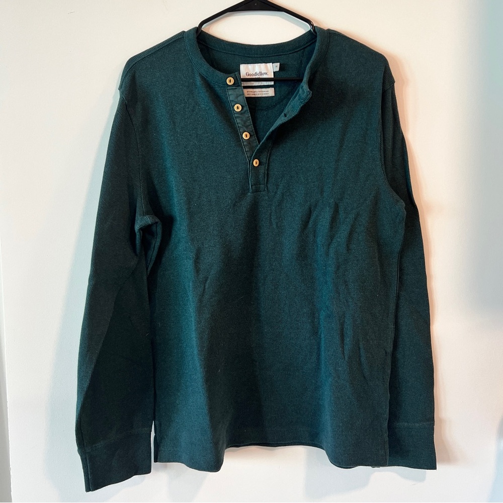 Men’s Green Long Sleeve Shirt, M